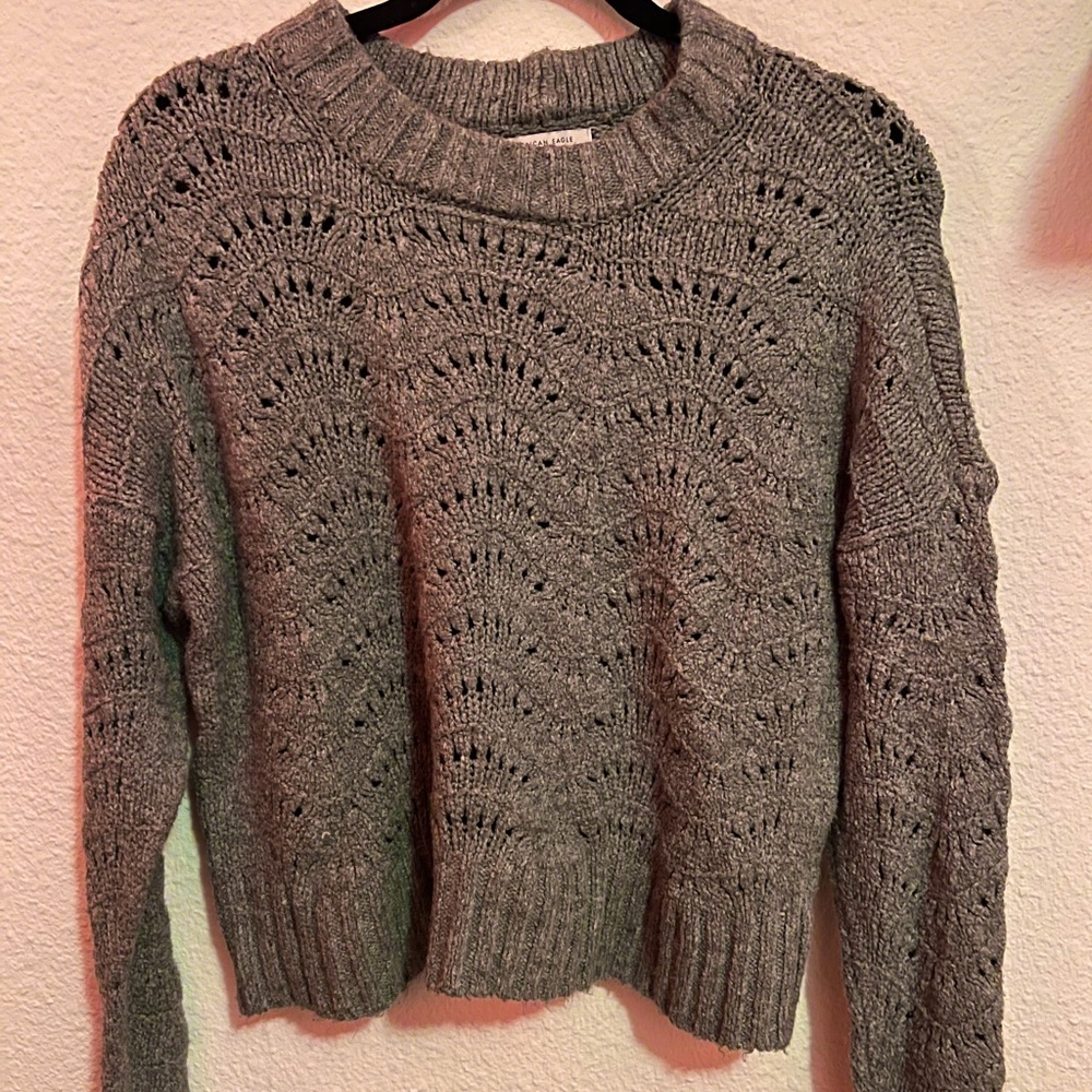 Womens / juniors sweater (S)